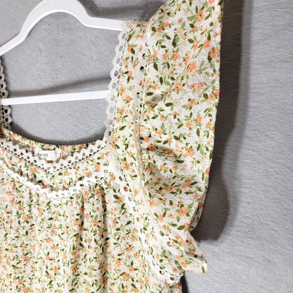 Mine Boho Crochet Flutter Sleeve Top sz M Delicate Floral Gathered Cottagecore - Picture 6 of 10